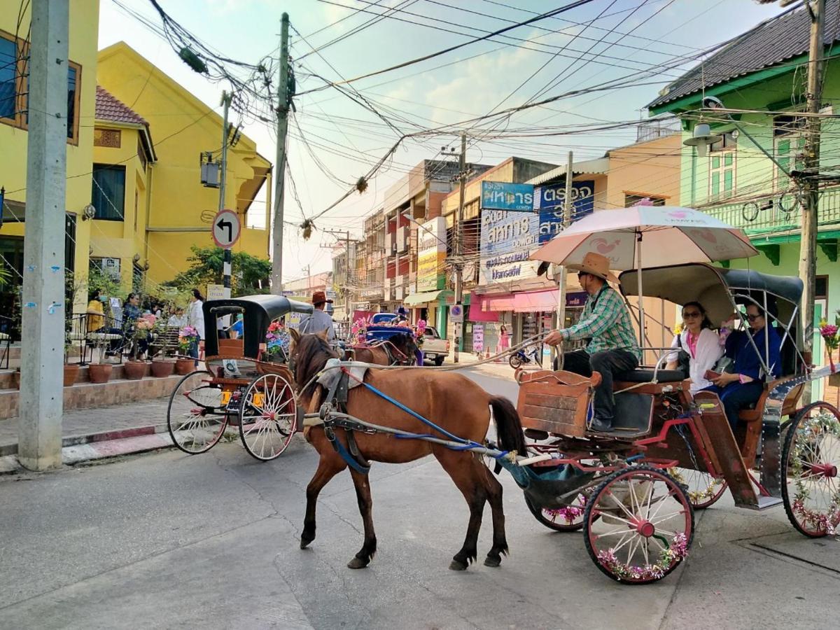 Hotel Ban Mae Boonthong Lampang Zewnętrze zdjęcie