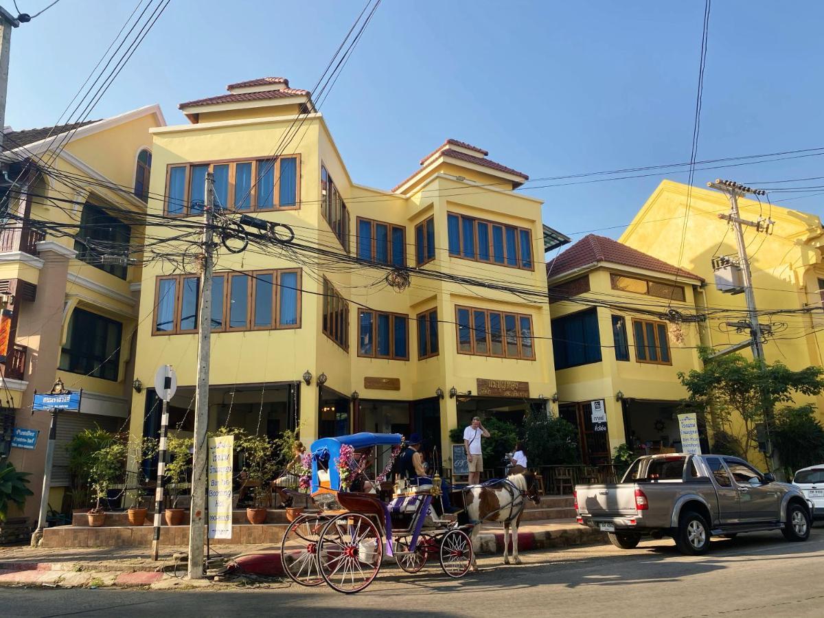 Hotel Ban Mae Boonthong Lampang Zewnętrze zdjęcie